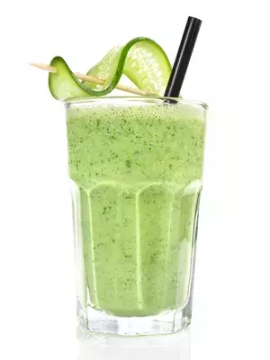 Smoothie vert au melon et au concombre